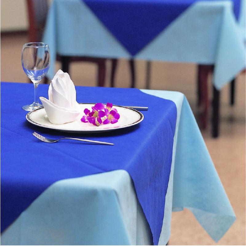 美しさと実用性を両立。飲食店に選ばれる「テーブルクロスオリビア」